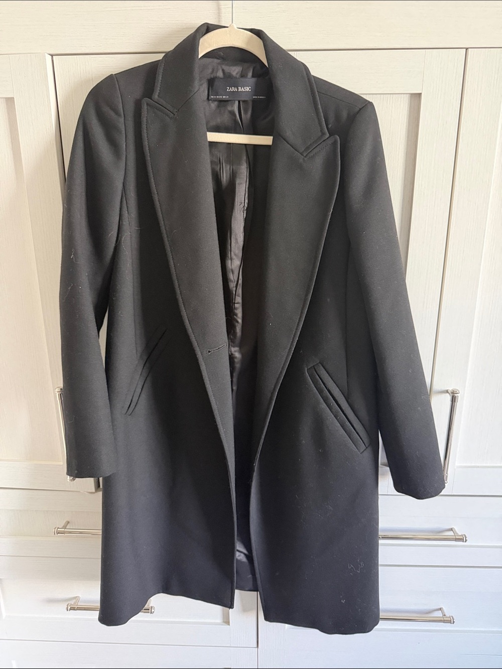 Zara Black Single-Breasted Tailored Trench Coat
